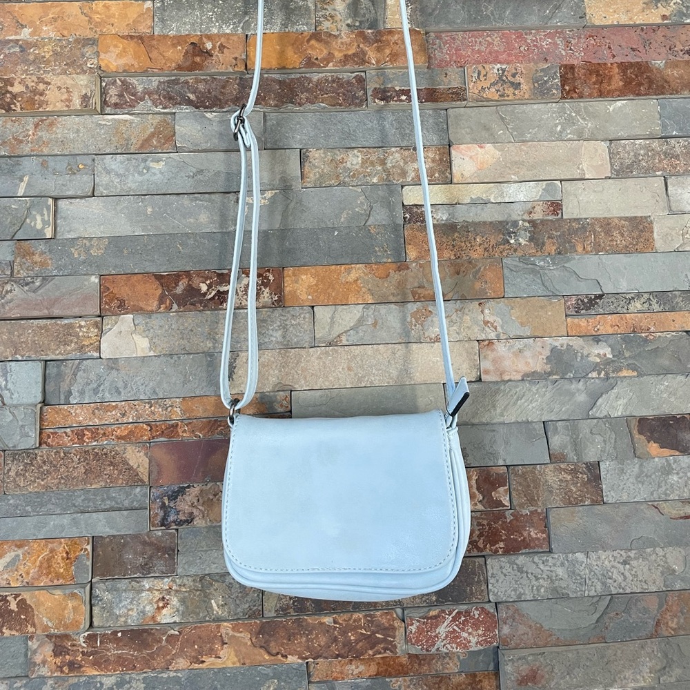 Light blue leather crossbody bag